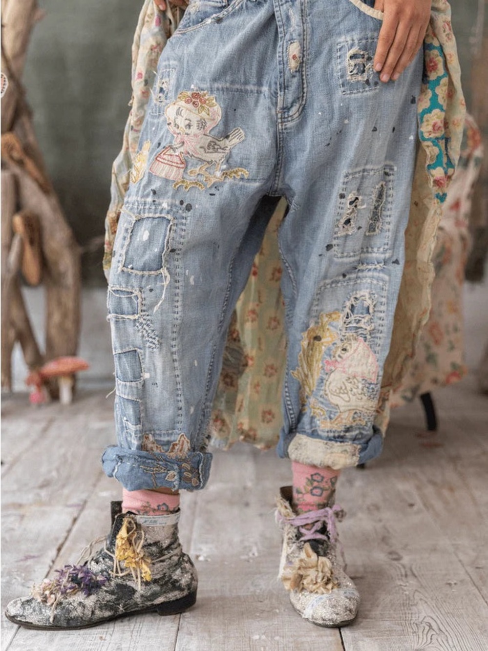 Magnolia Pearl Denim “Be A Poem” Embroidered Jeans